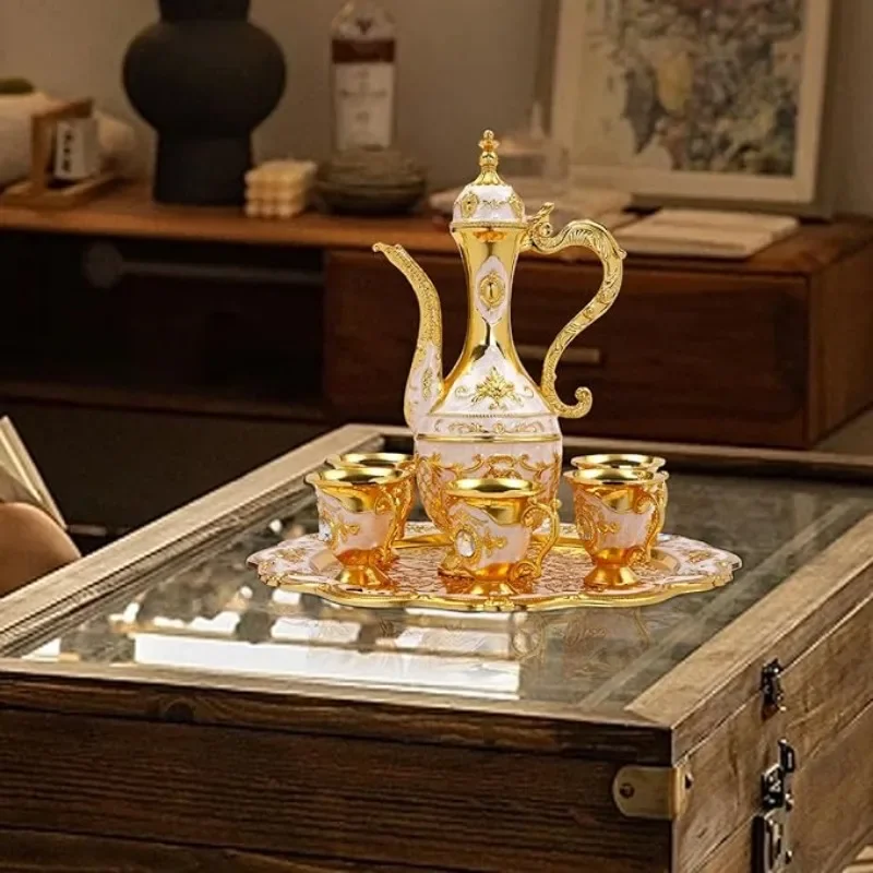 Creative European Turkish Tea  - Art Craft Restaurant 评论和价格